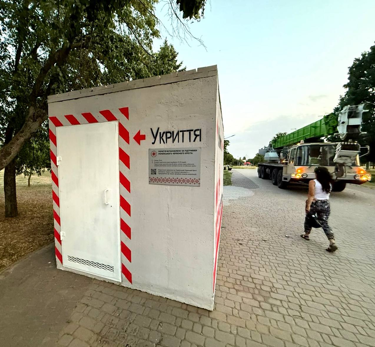 У Запоріжжі у парку Героїв Нацгвардії з’явилось нове укриття. ФОТО