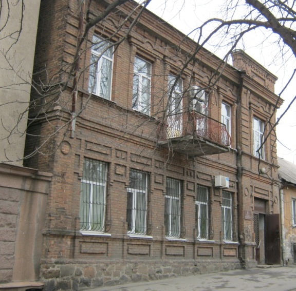 Будинок у центрі Запоріжжя занесли до реєстру нерухомих памʼяток